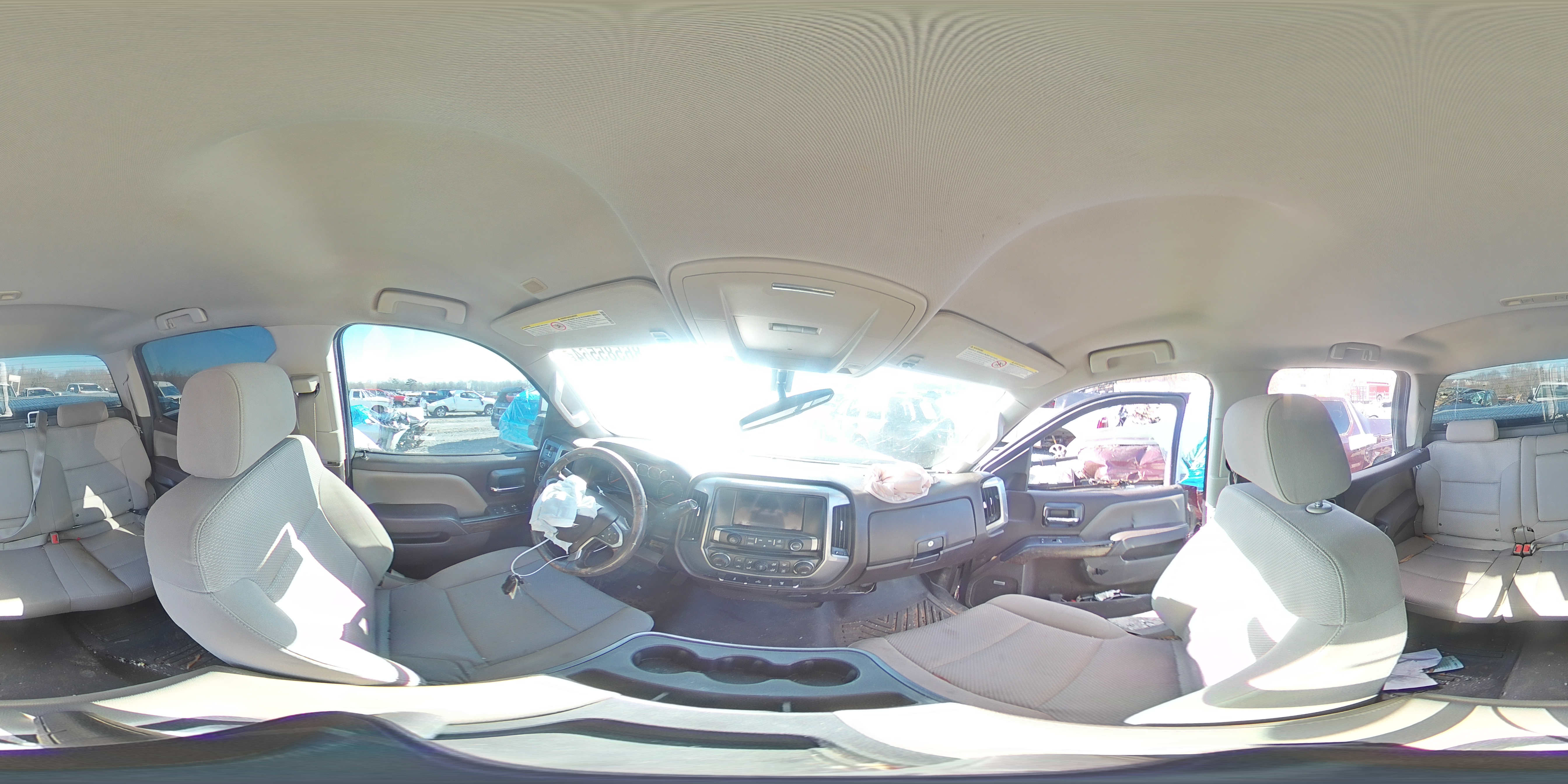 2015 Chevrolet Silverado - Image 13