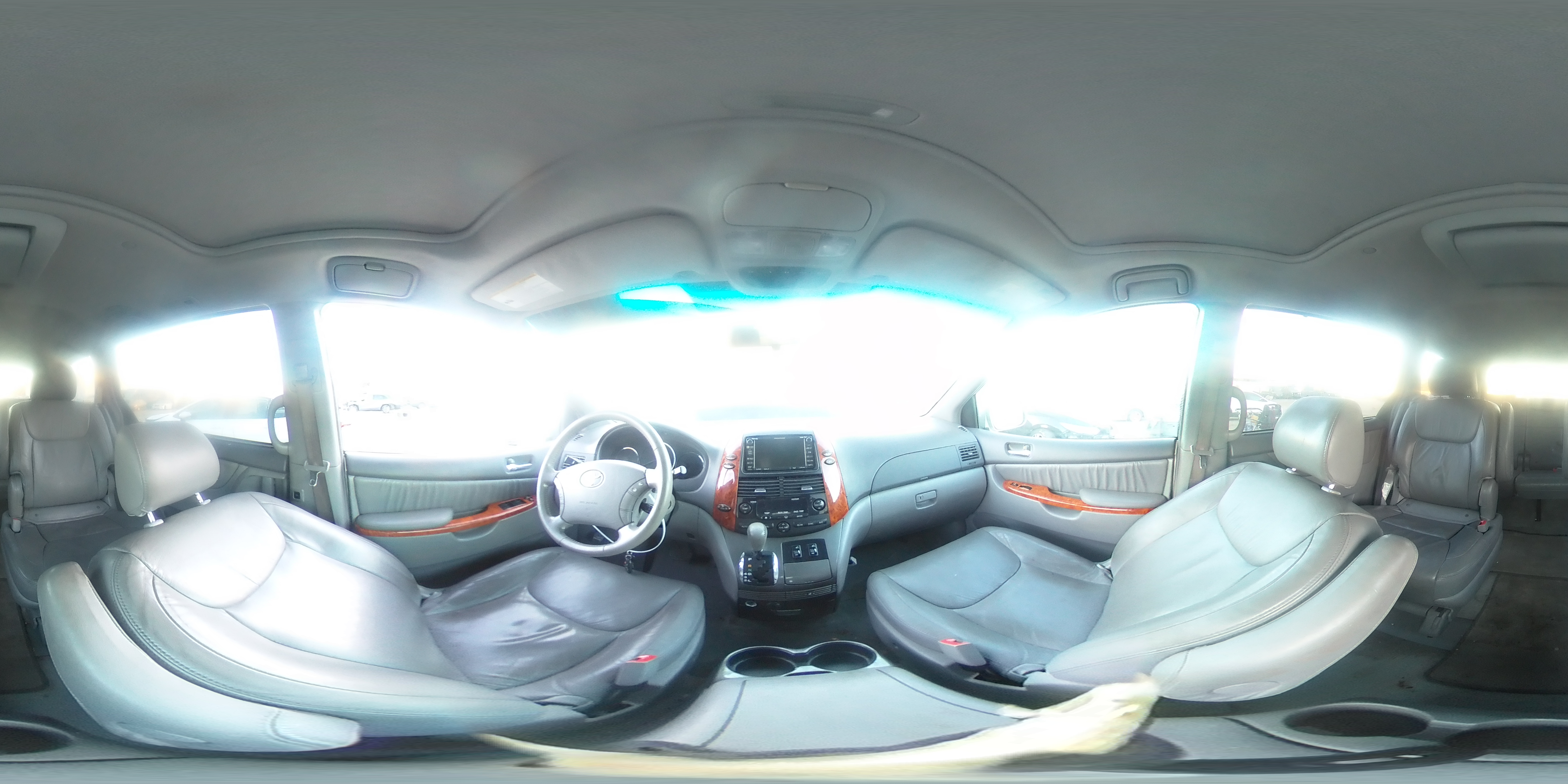 2008 Toyota Sienna - Image 13