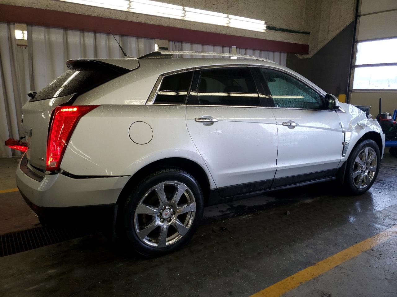 2012 Cadillac SRX - Image 3