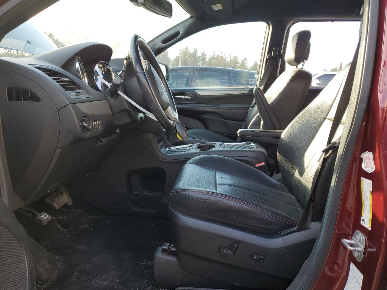 2019 Dodge Caravan - Image 7
