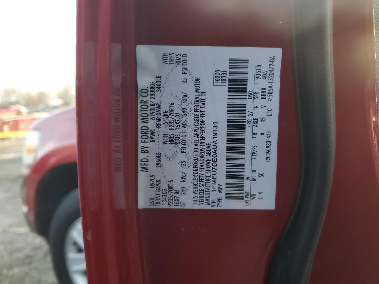 2010 Ford Explorer - Image 13