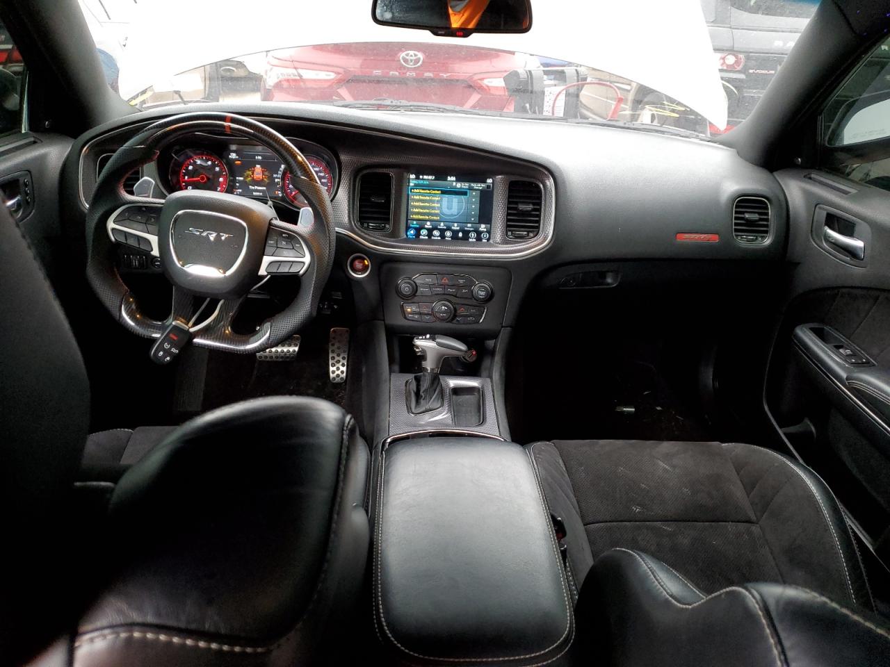 2018 Dodge Charger - Image 8