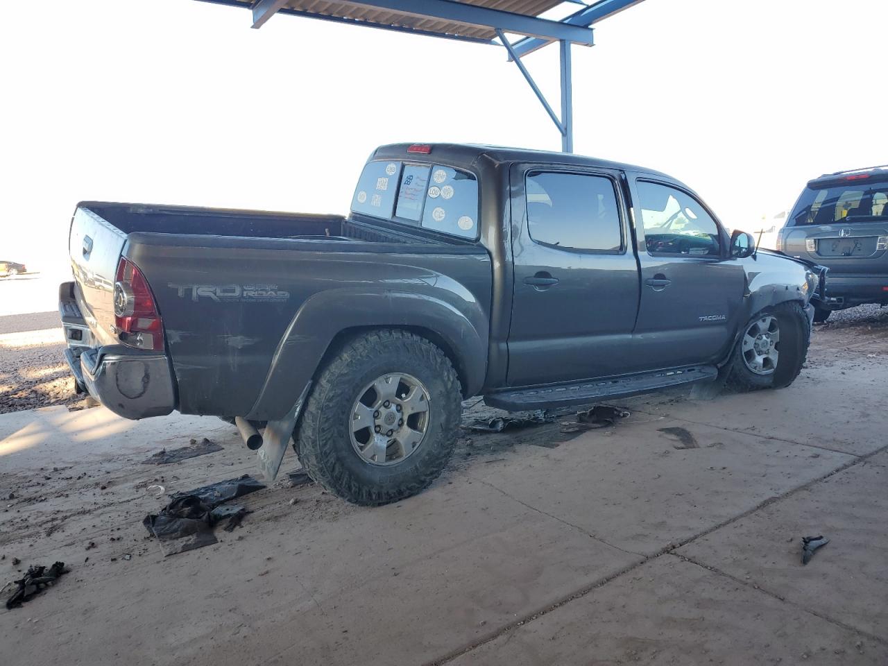 2013 Toyota Tacoma - Image 3