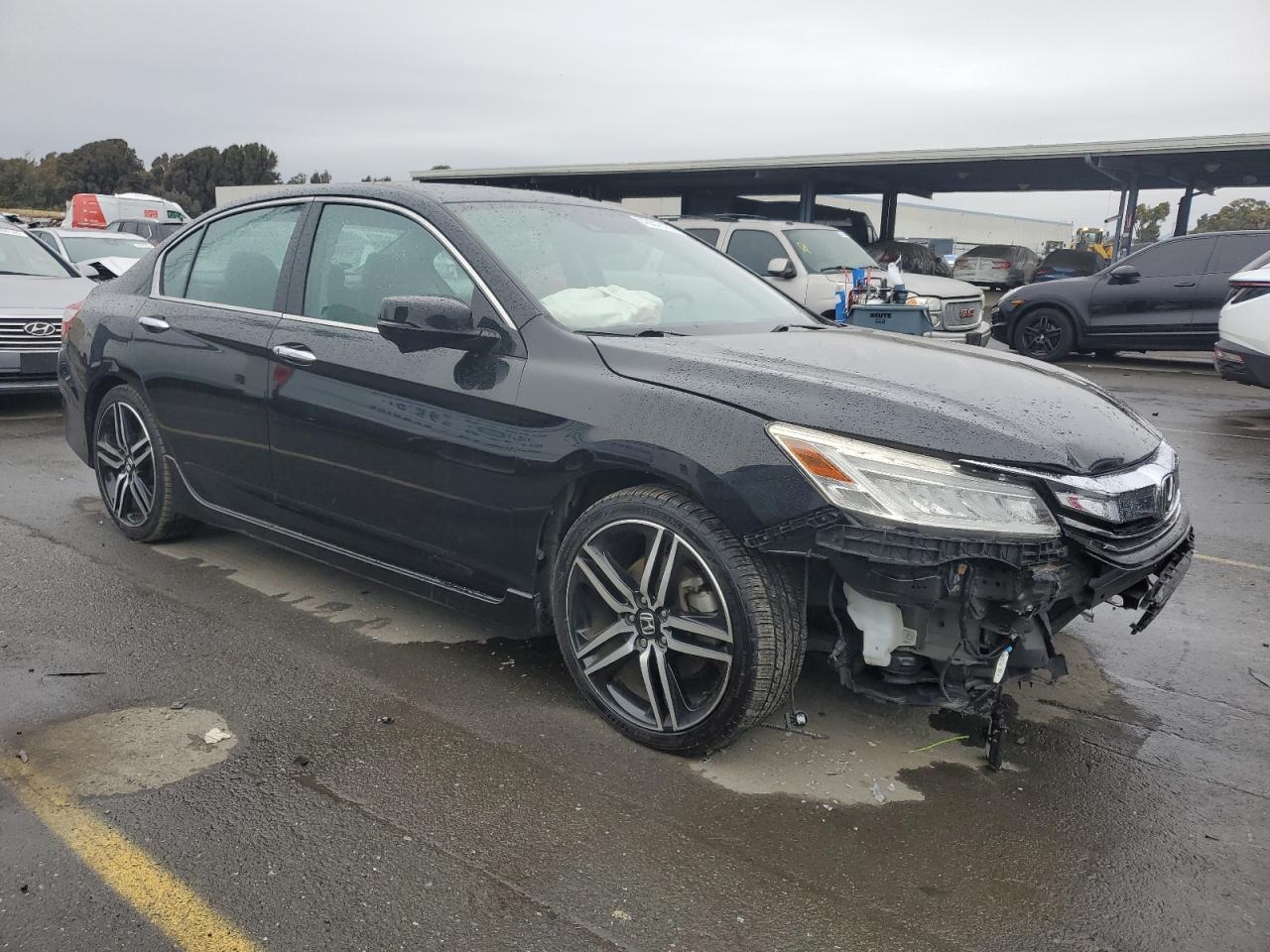2017 Honda Accord - Image 4