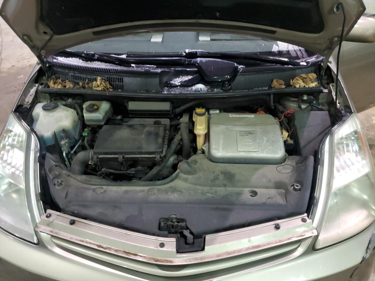 2005 Toyota Prius - Image 11