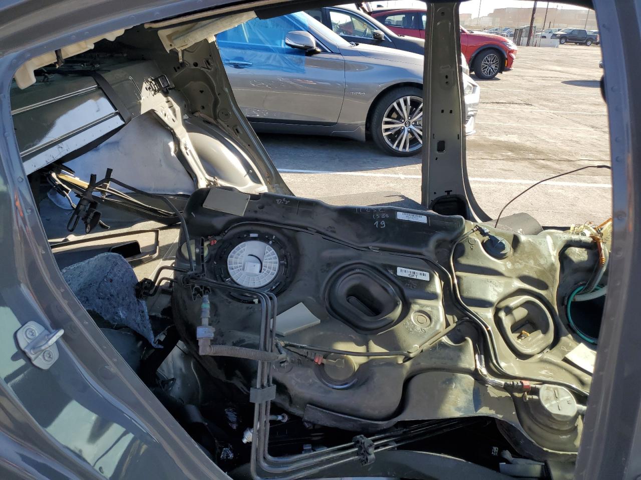 2019 Dodge Charger - Image 10