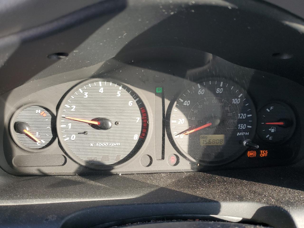 2004 Hyundai Santa Fe - Image 9