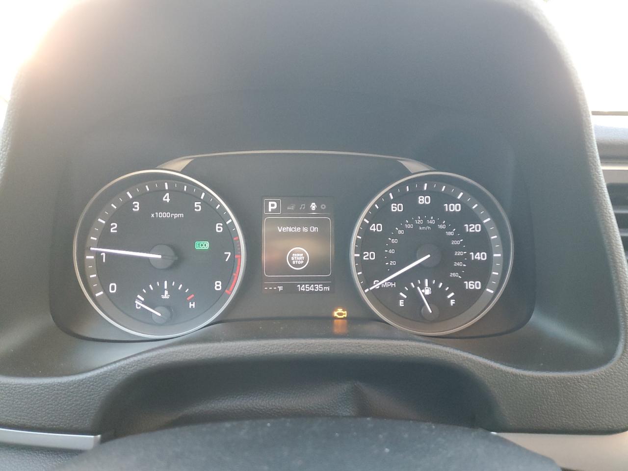 2018 Hyundai Elantra - Image 9