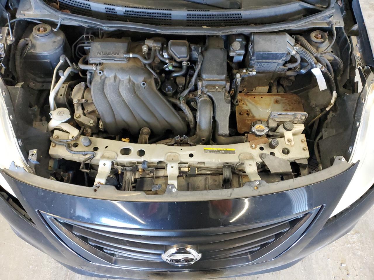 2012 Nissan Versa - Image 11