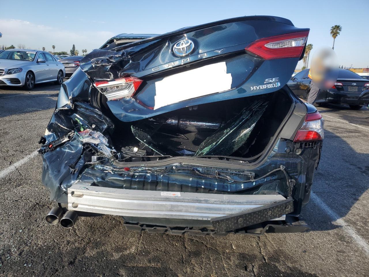 2019 Toyota Camry - Image 6