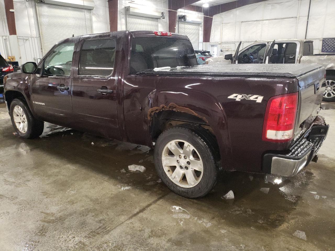 2008 GMC Sierra - Image 2