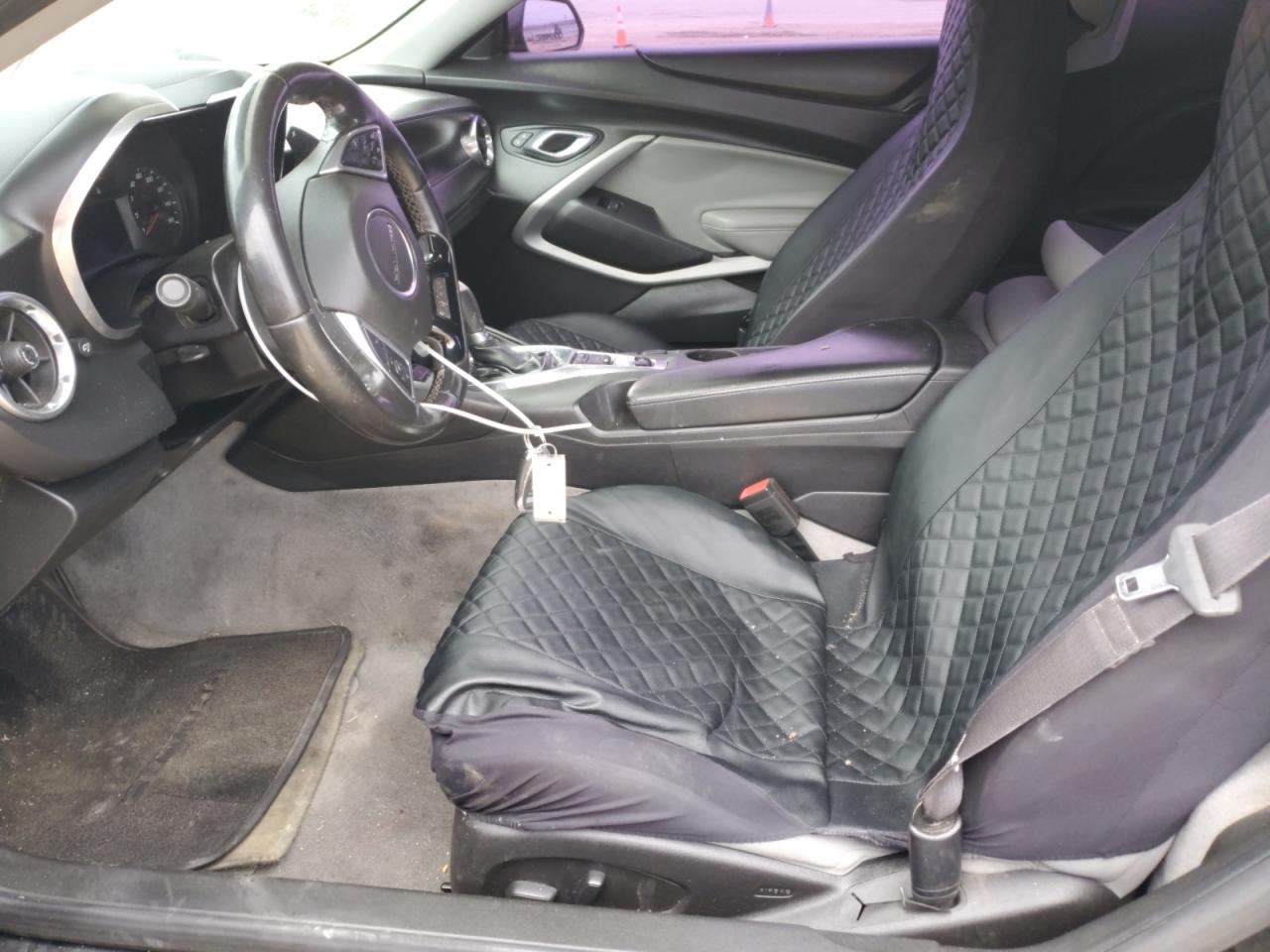 2017 Chevrolet Camaro - Image 7