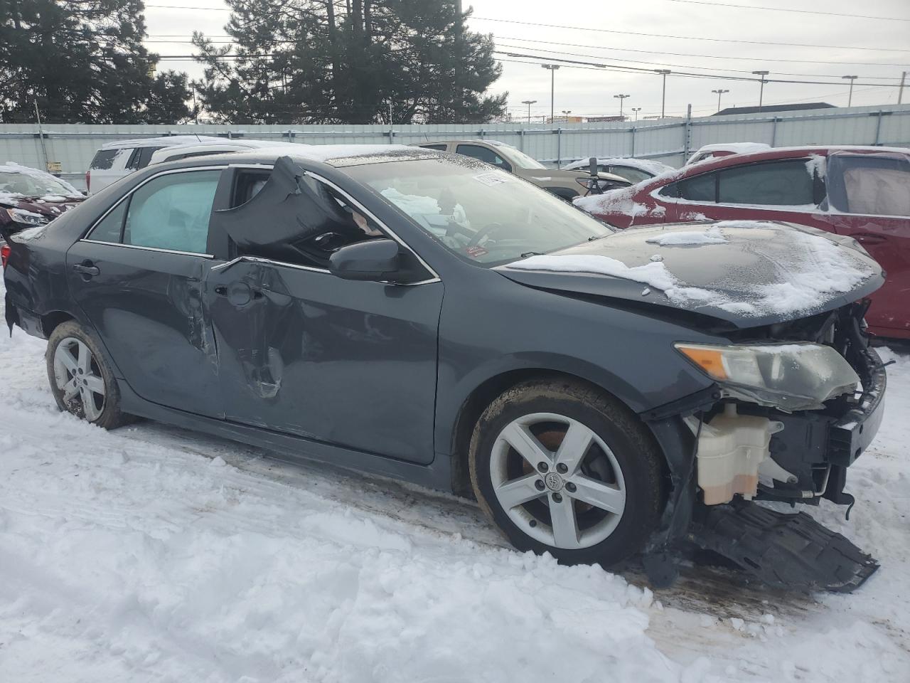2012 Toyota Camry - Image 4