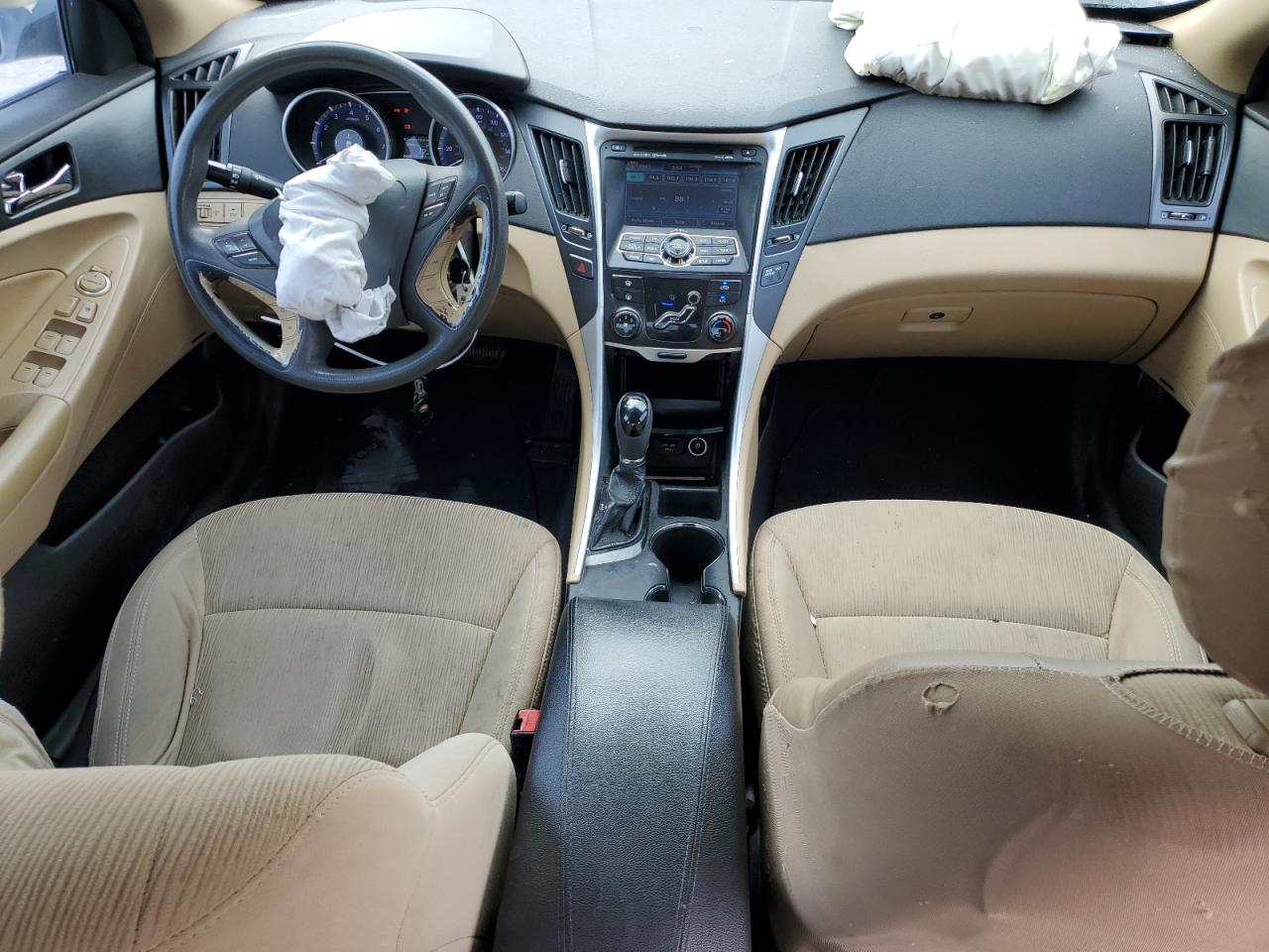 2011 Hyundai Sonata - Image 8