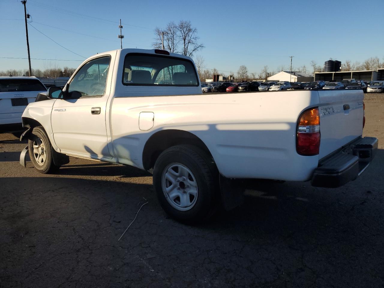 2004 Toyota Tacoma - Image 2