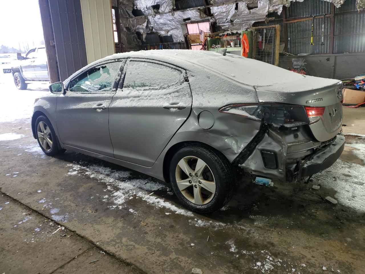 2013 Hyundai Elantra - Image 2