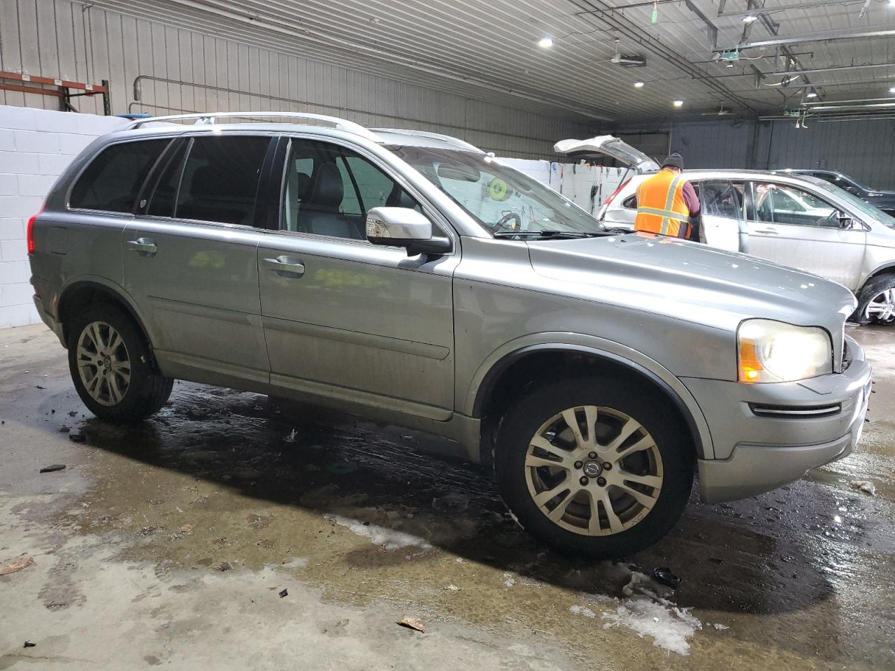 2013 Volvo XC90 - Image 4