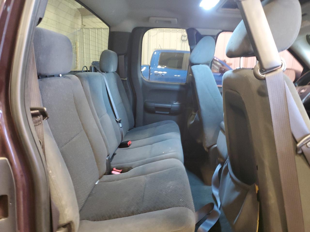 2008 Chevrolet Silverado - Image 10