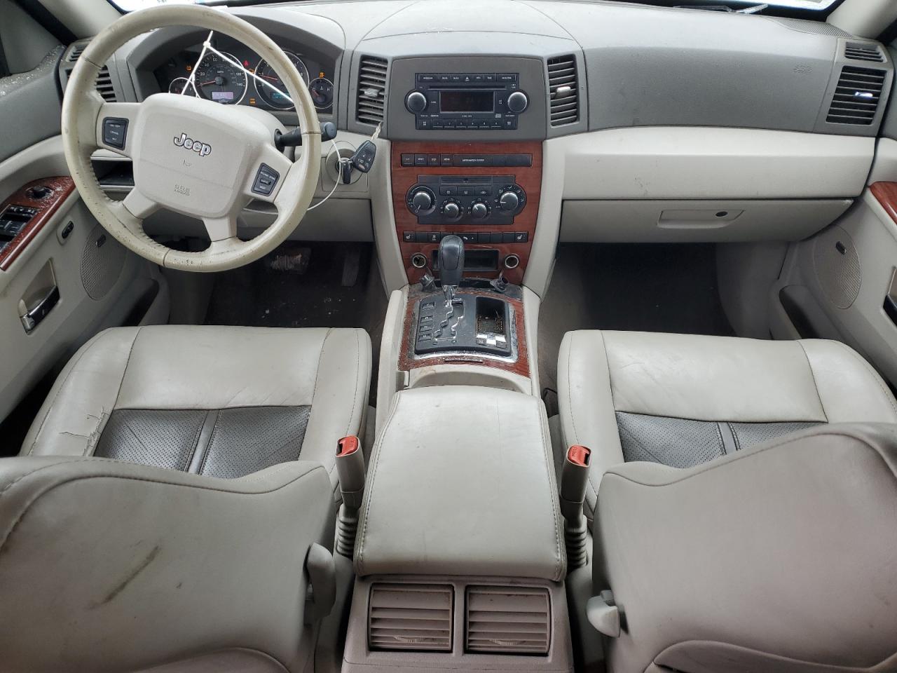 2007 Jeep Grand Cherokee - Image 8