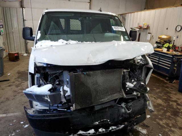  GMC SAVANA 2022 Biały