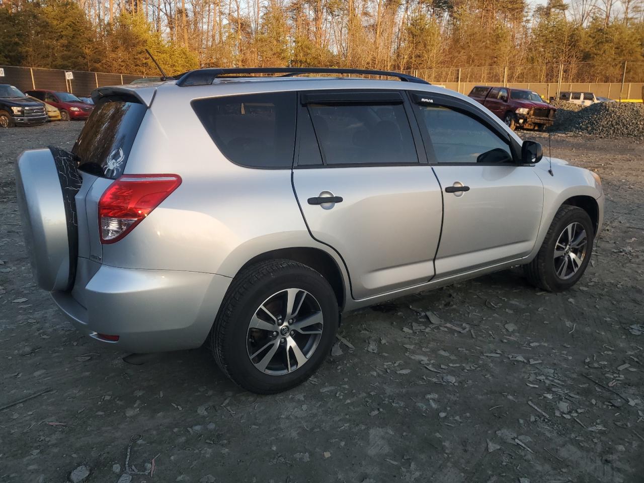 2006 Toyota RAV 4 - Image 3