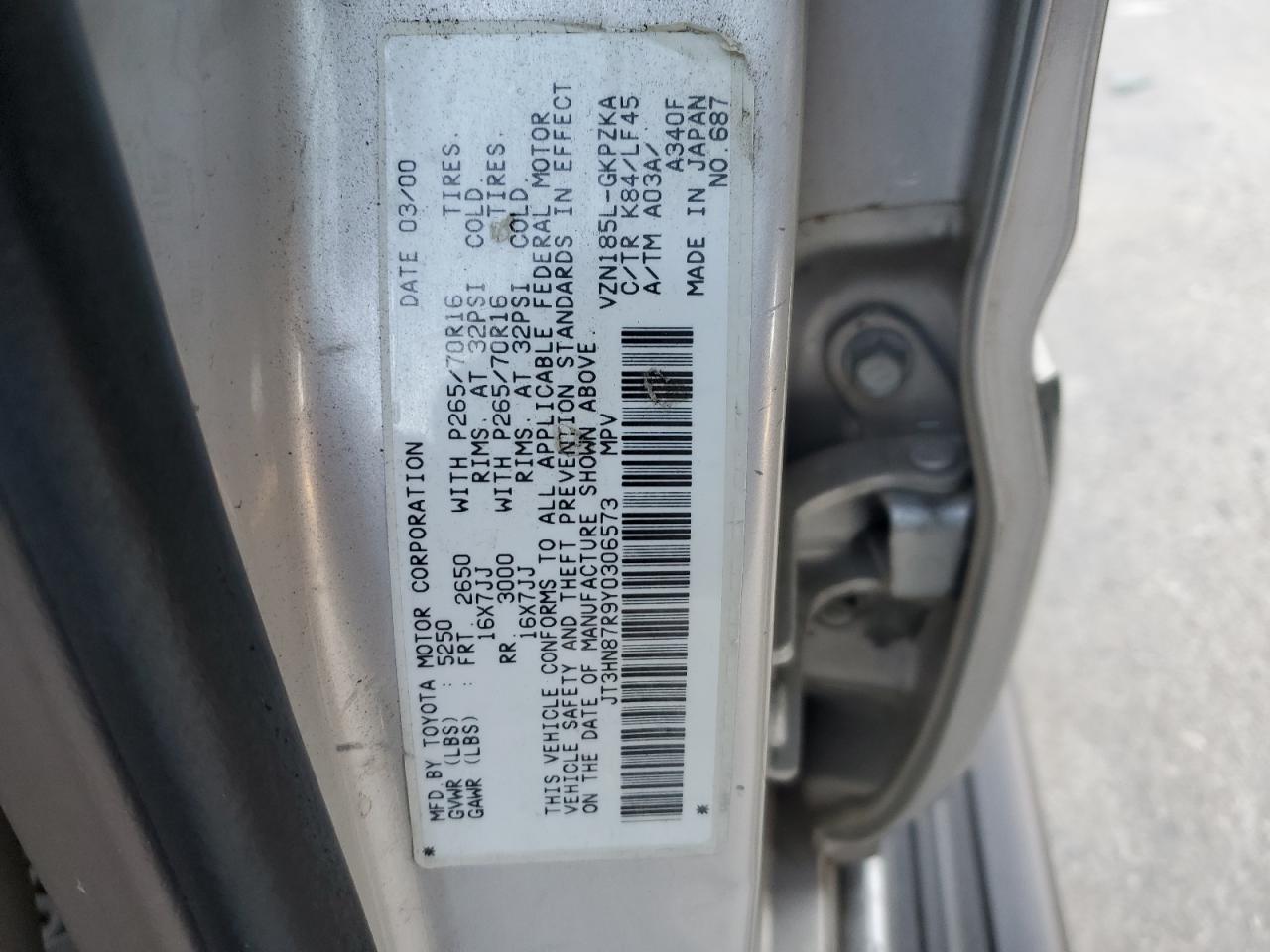 2000 Toyota 4Runner - Image 13