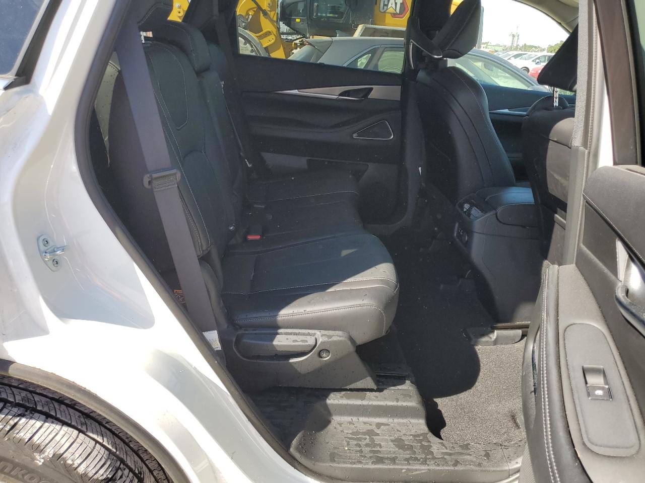 2024 Infiniti QX60 - Image 11