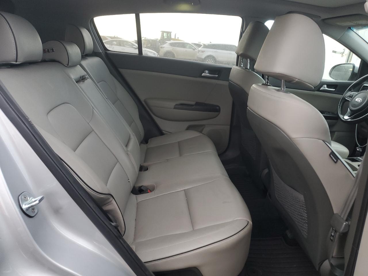 2017 Kia Sportage - Image 11