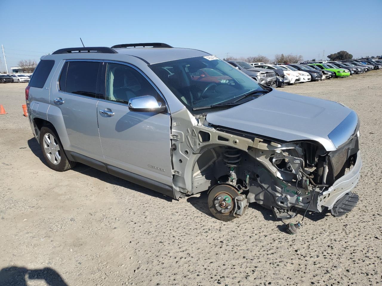2015 GMC Terrain - Image 4