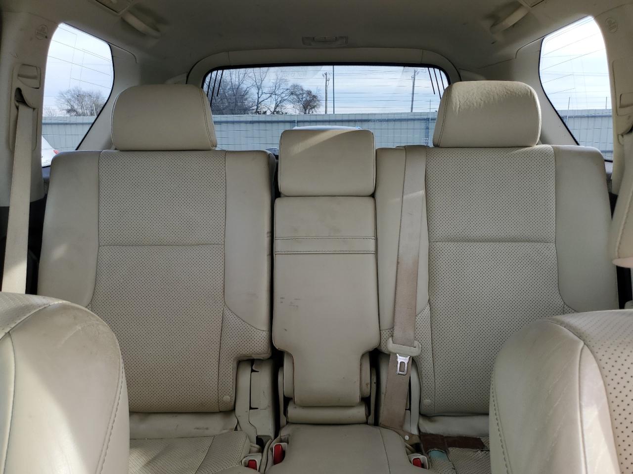 2011 Lexus GX - Image 10