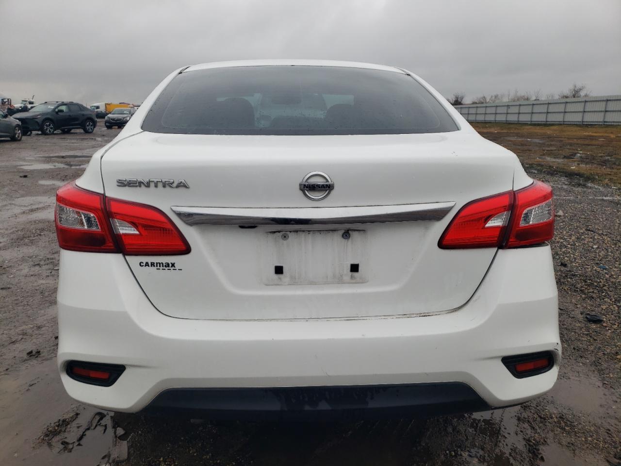2019 Nissan Sentra - Image 6