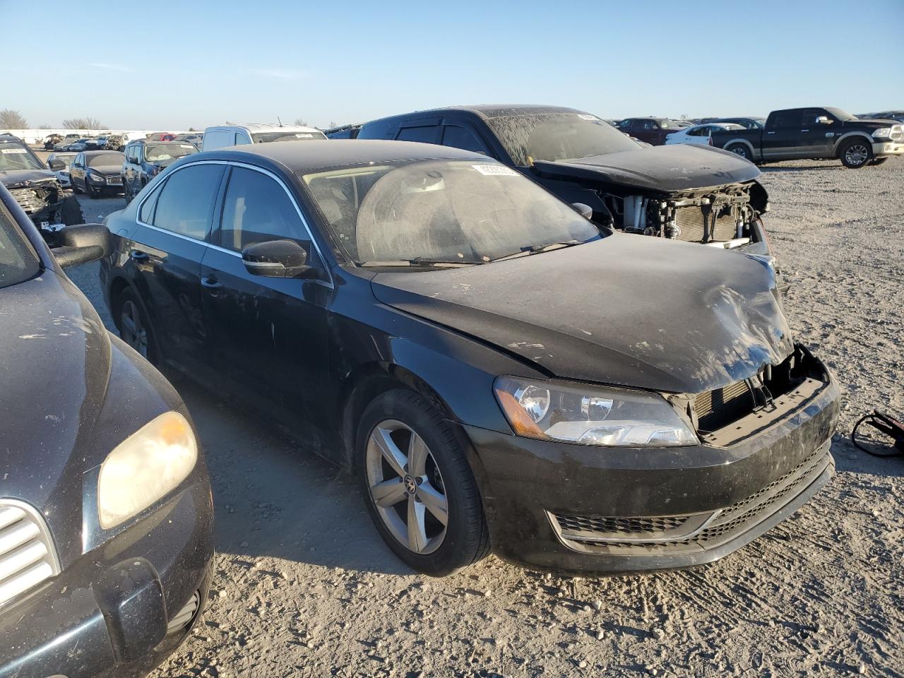 2015 Volkswagen Passat - Image 4