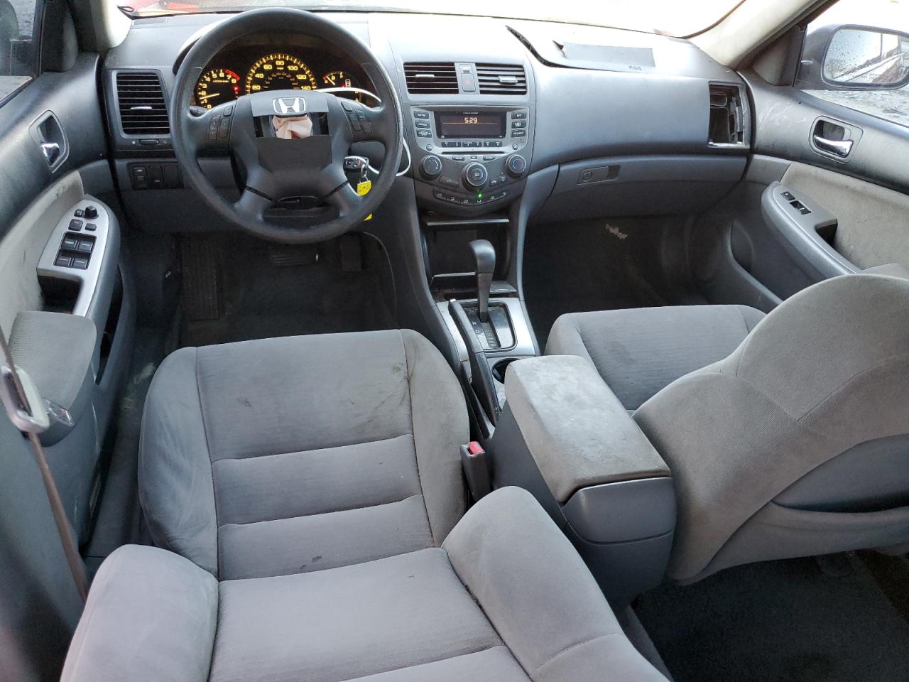 2007 Honda Accord - Image 8
