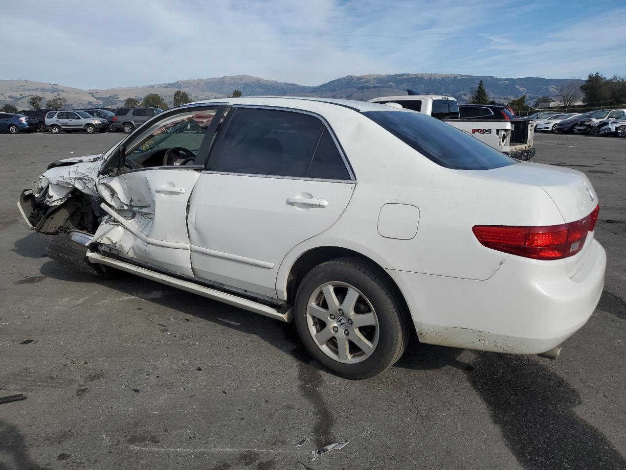 2005 Honda Accord - Image 2