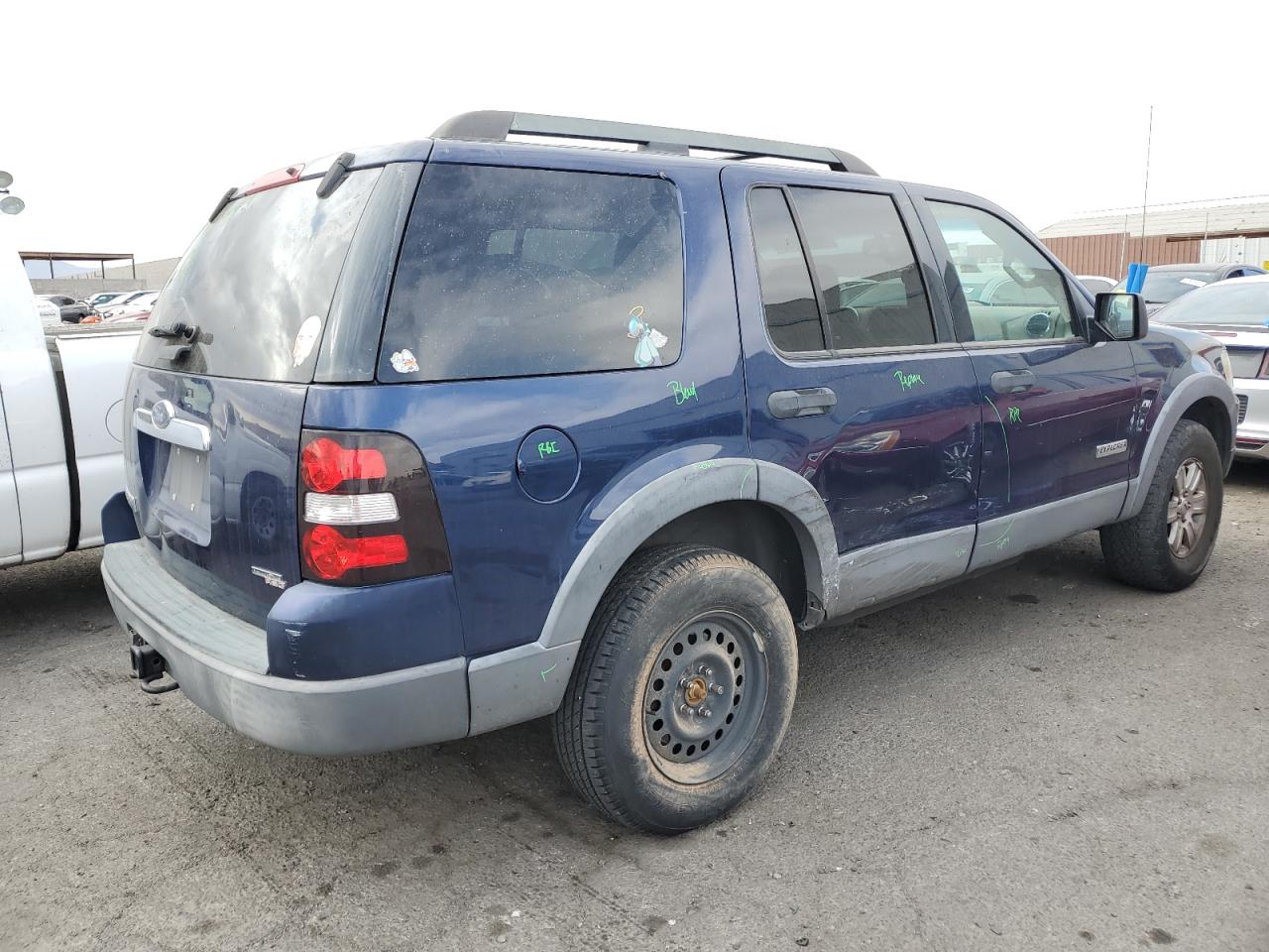 2006 Ford Explorer - Image 3