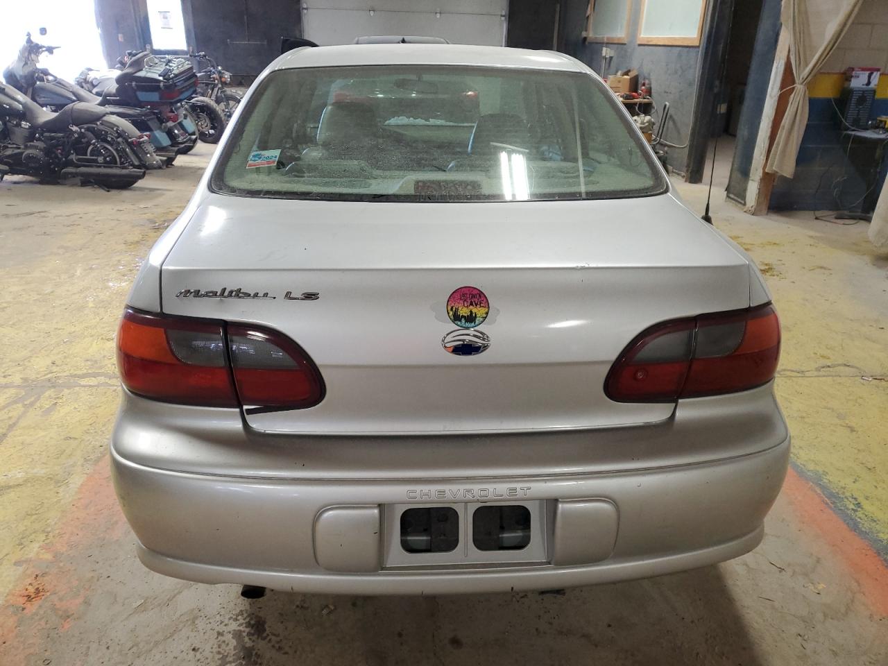 2003 Chevrolet Malibu - Image 6
