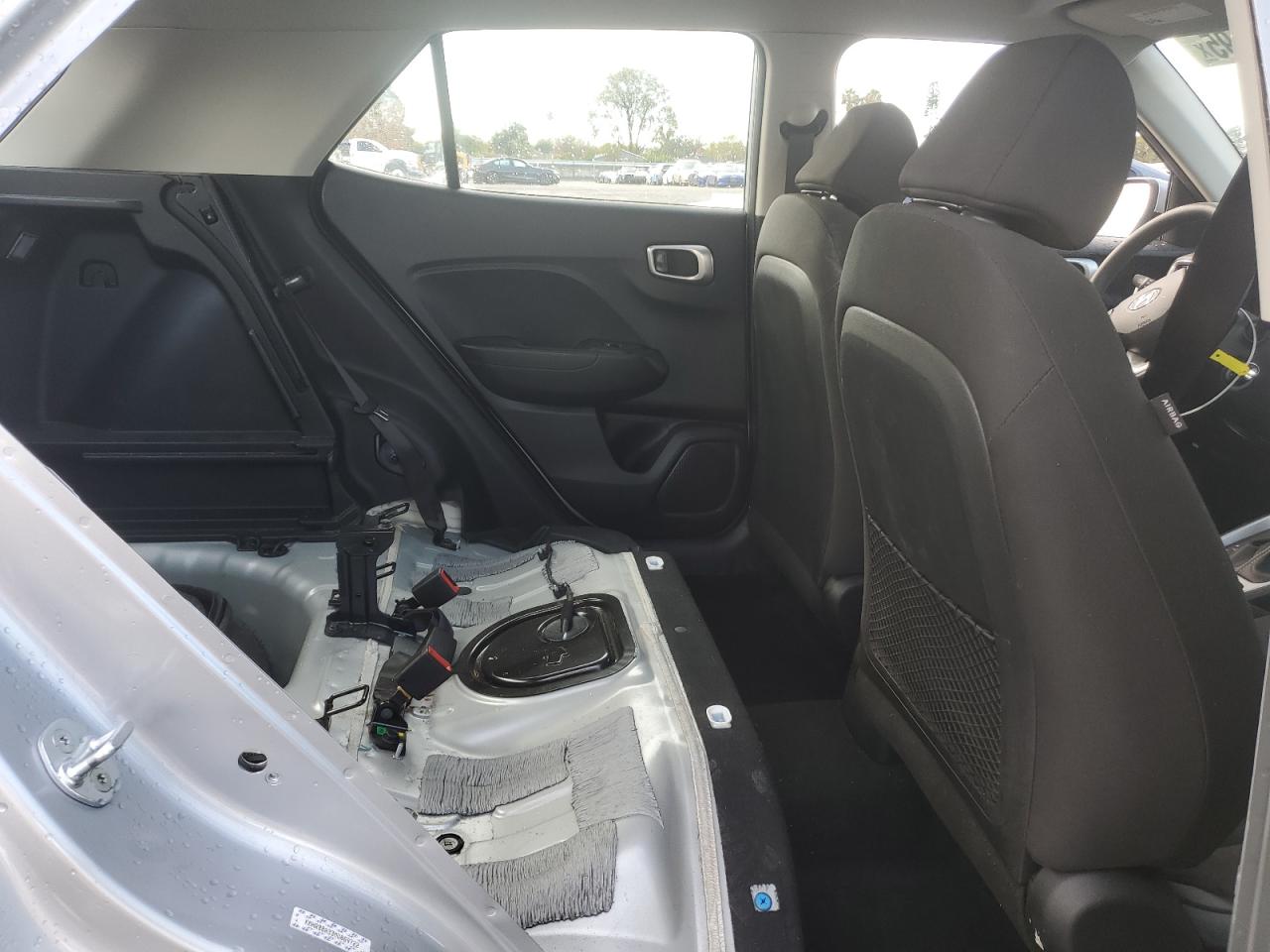 2021 Hyundai Venue - Image 10