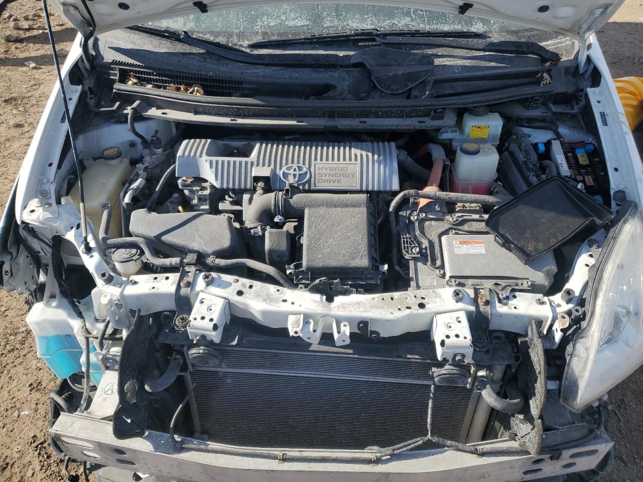 2012 Toyota Prius - Image 13