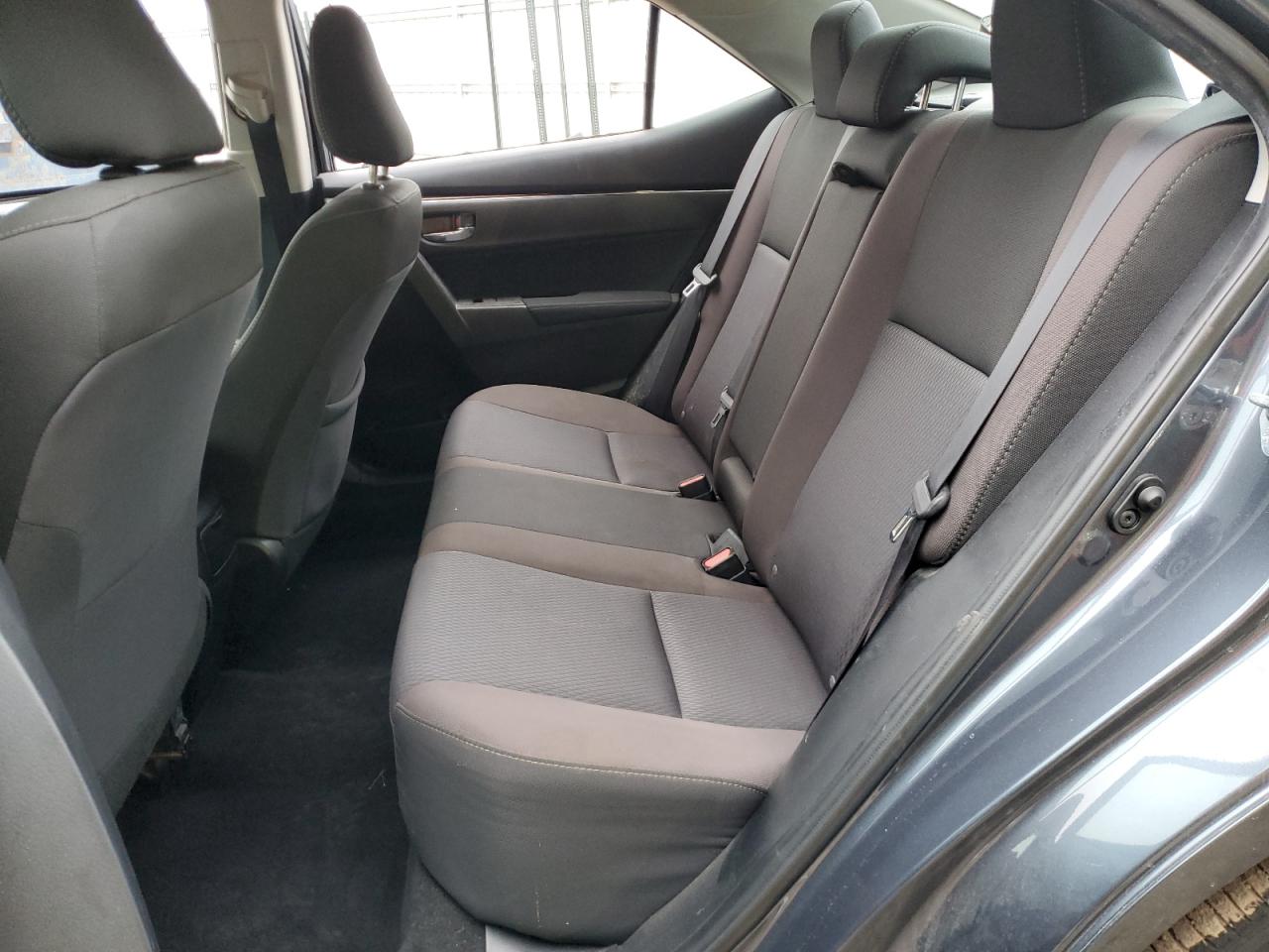 2017 Toyota Corolla - Image 10