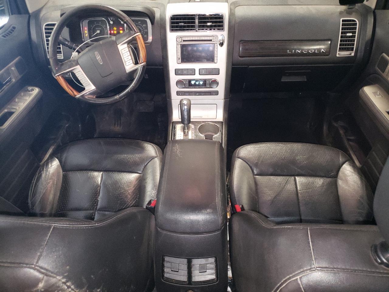 2007 Lincoln MKX - Image 8