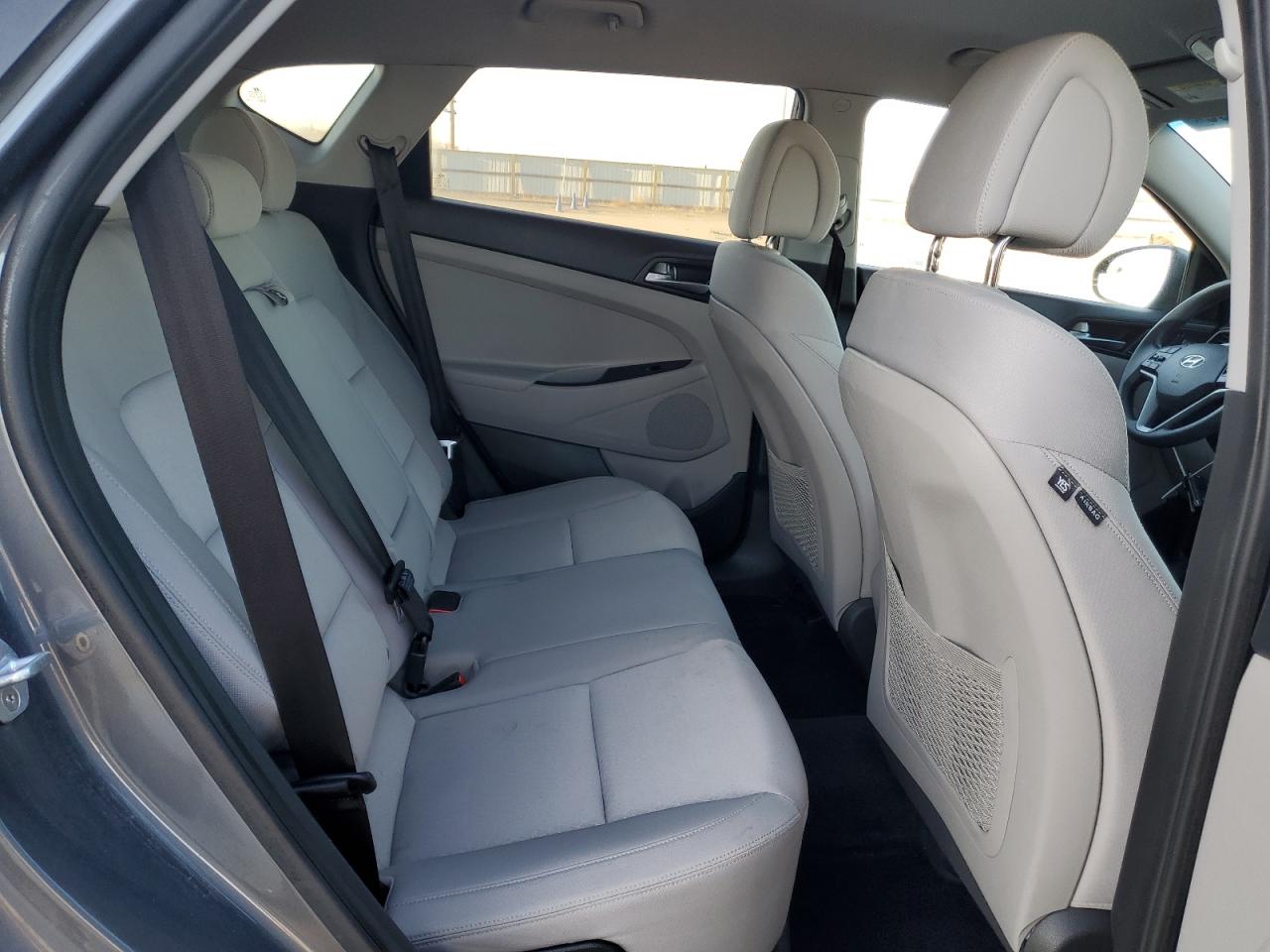 2017 Hyundai Tucson - Image 11