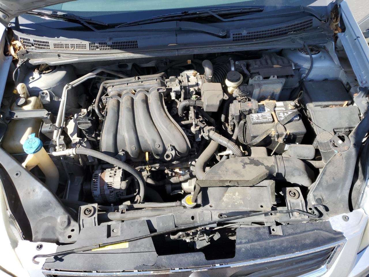 2010 Nissan Sentra - Image 13