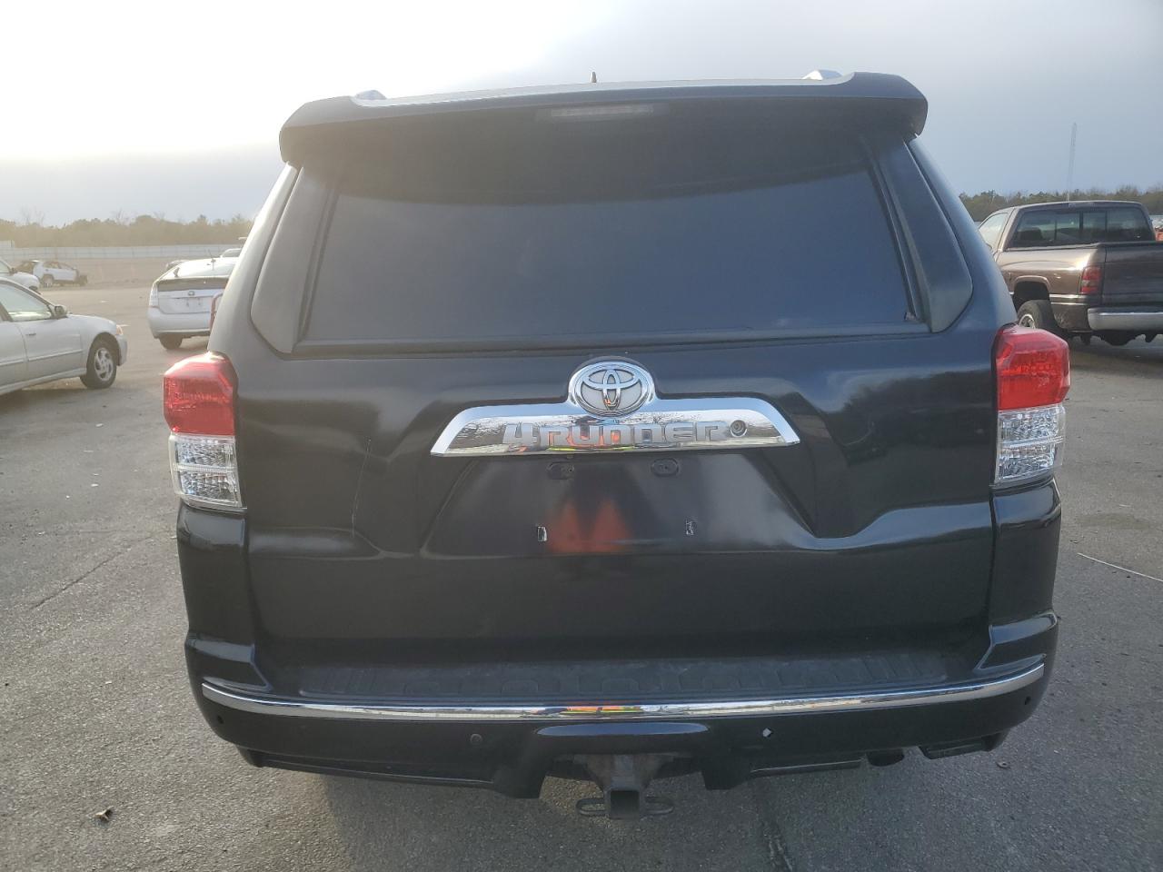 2010 Toyota 4Runner - Image 6