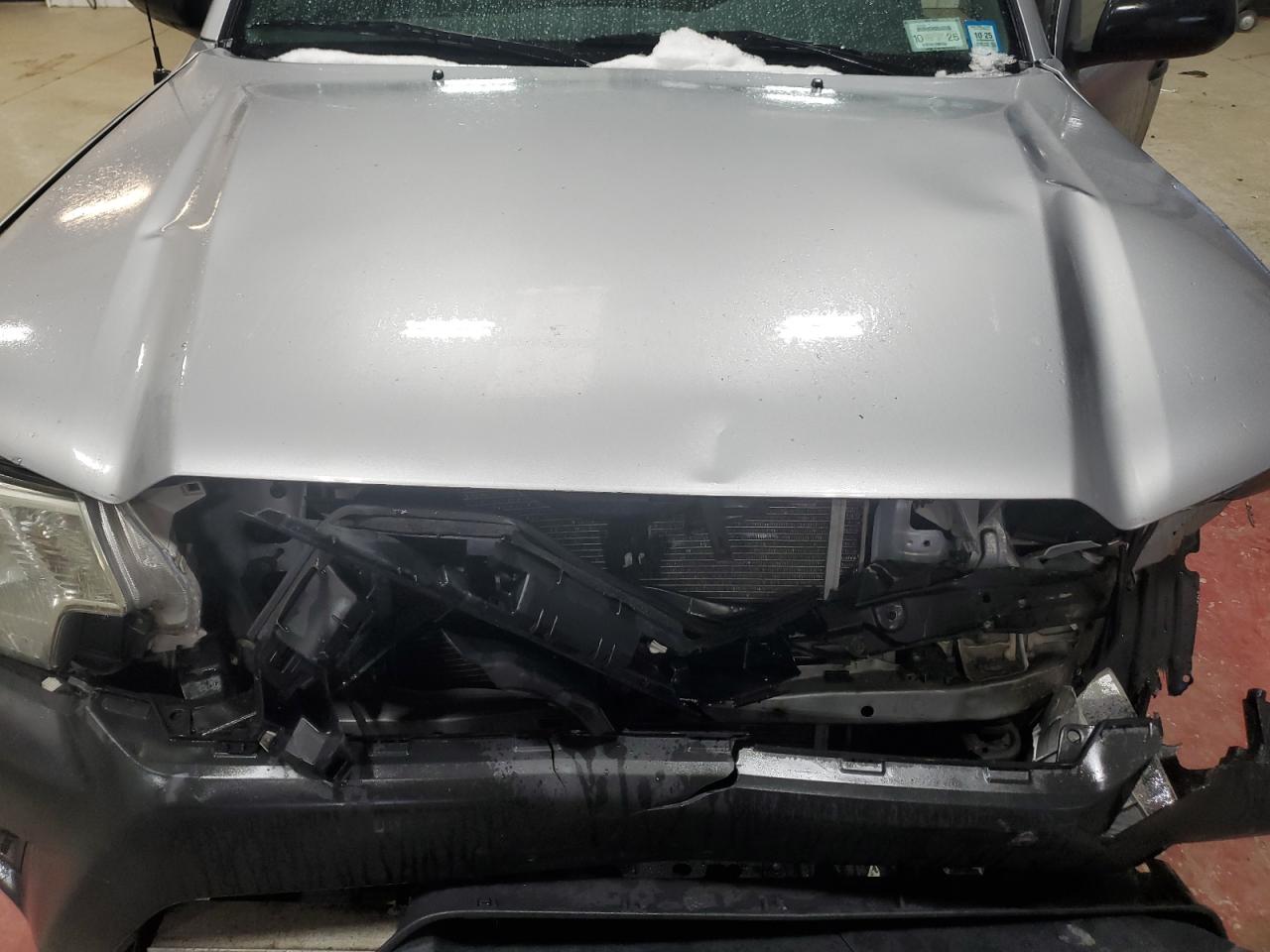 2014 Toyota Tacoma - Image 11
