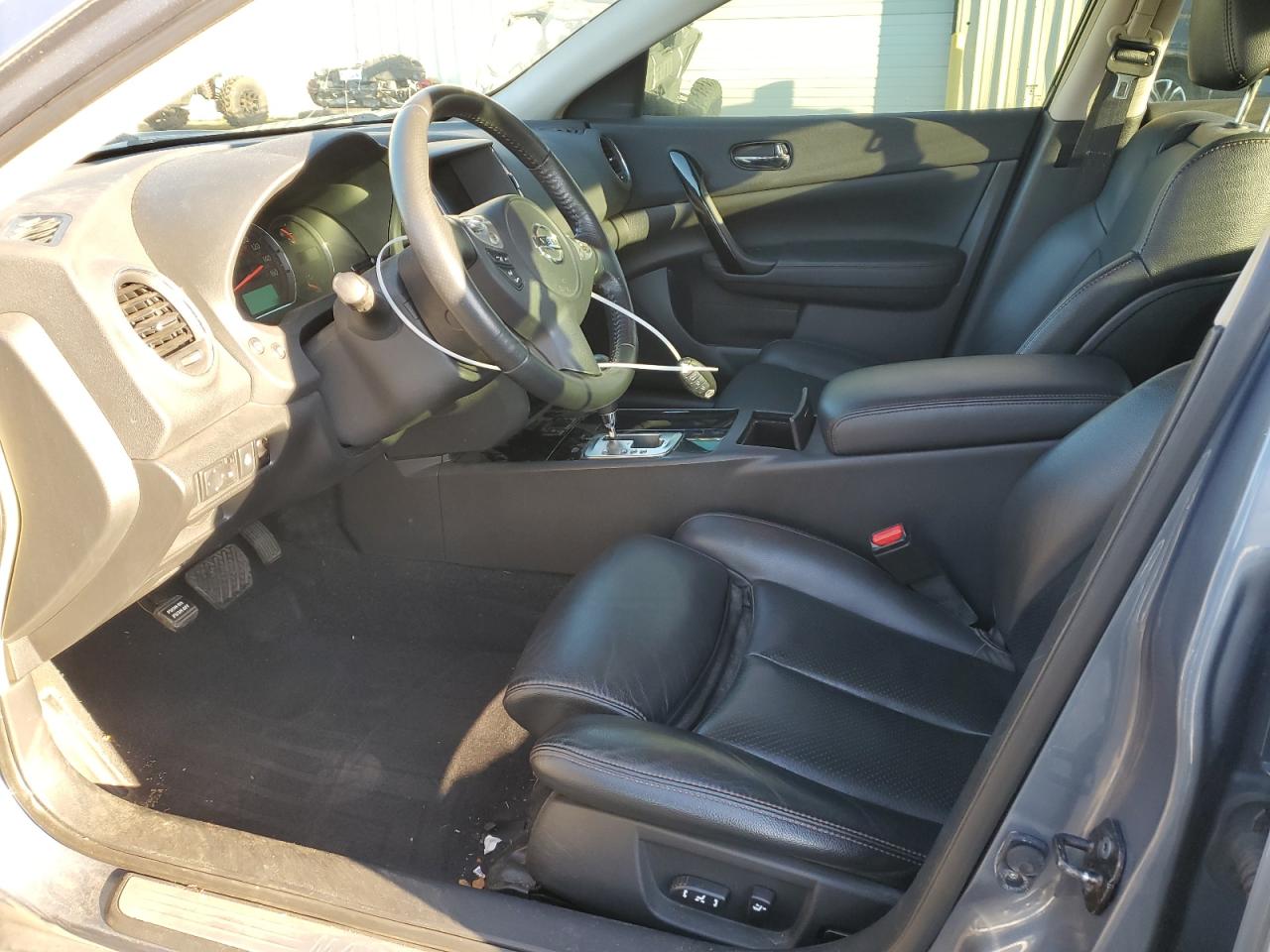 2010 Nissan Maxima - Image 7