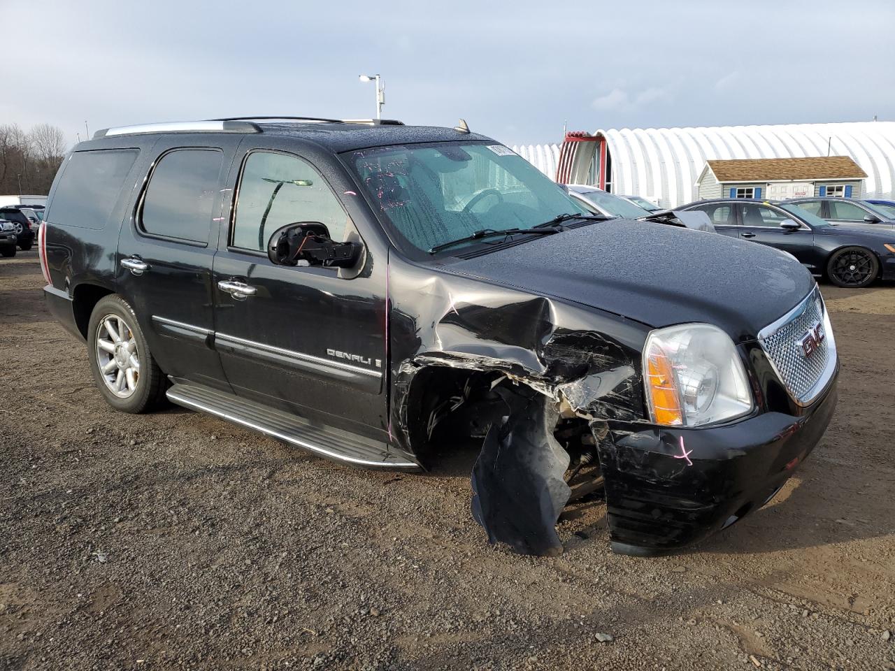 2008 GMC Yukon - Image 4