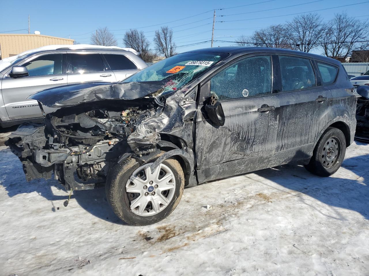 2015 Ford Escape S 2.5L zu verkaufen in Moraine, OH - All Over