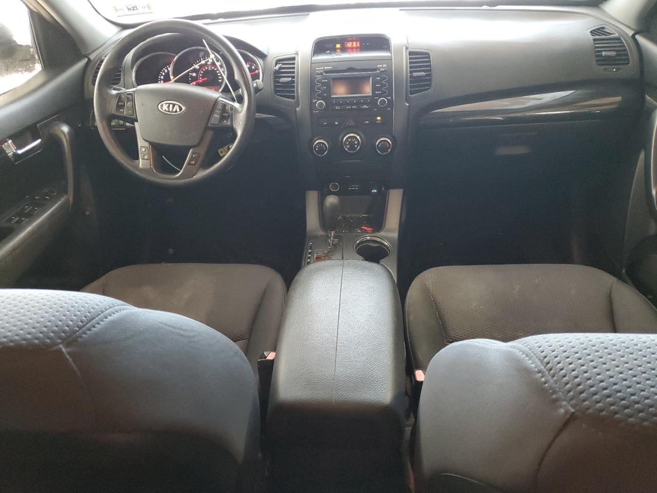 2011 Kia Sorento - Image 8
