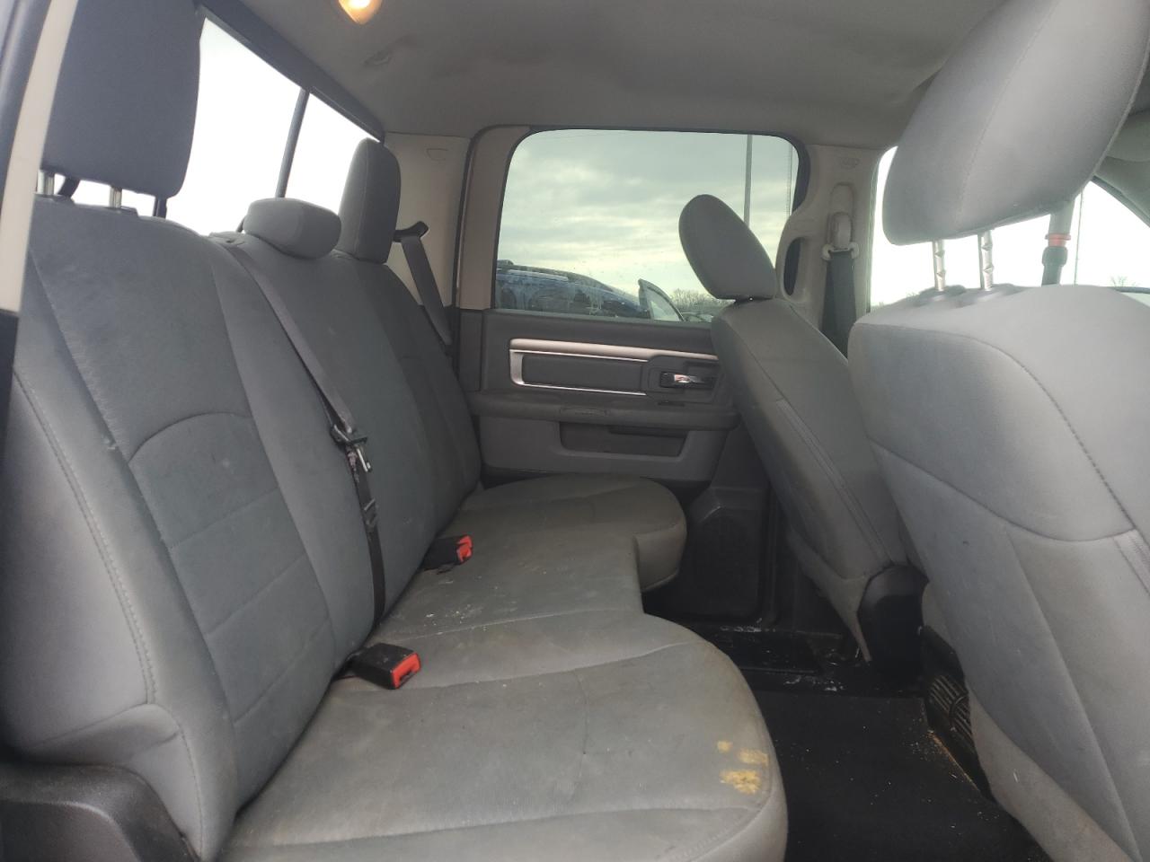 2017 RAM 1500 - Image 10