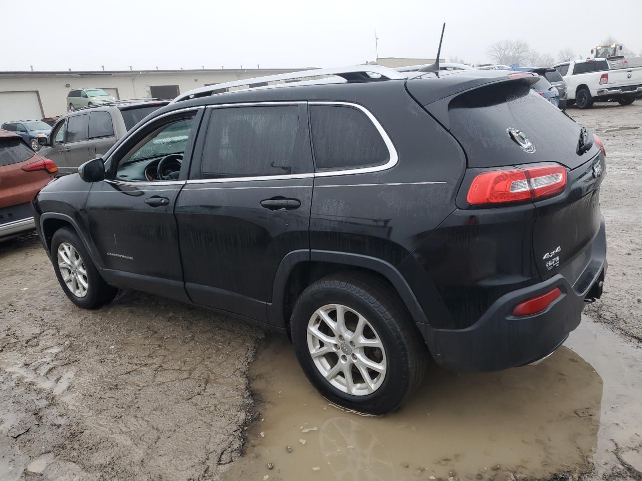 2017 Jeep Grand Cherokee - Image 2